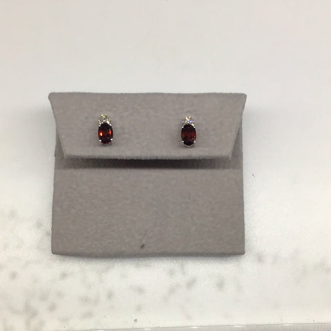 Garnet Dia earrings